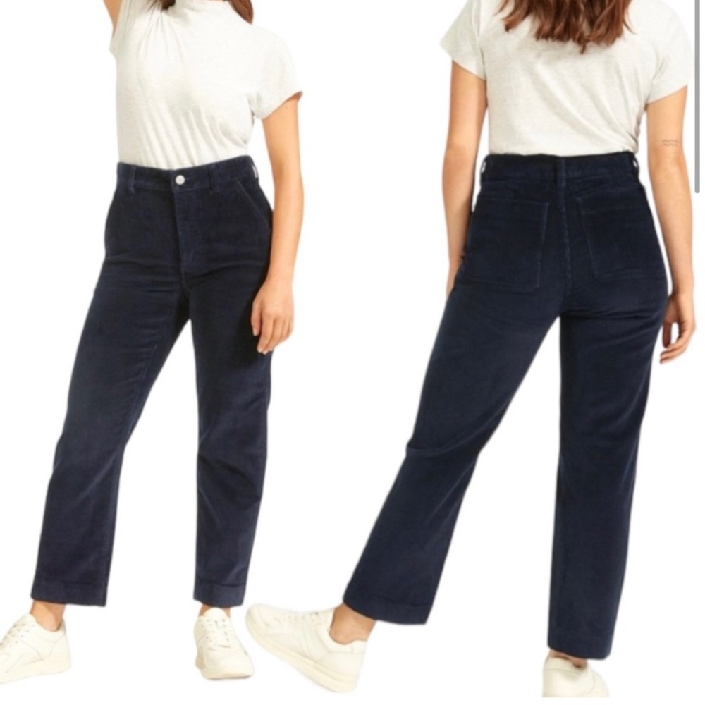 Everlane Corduroy Straight Leg Crop in Navy